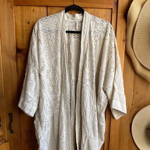 Magnolia pearl eyelet kimono robe jacket
